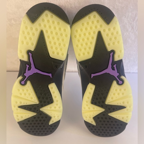 Jordan MVP (GS)|size 6.5y| unisex shoes - Picture 8 of 10